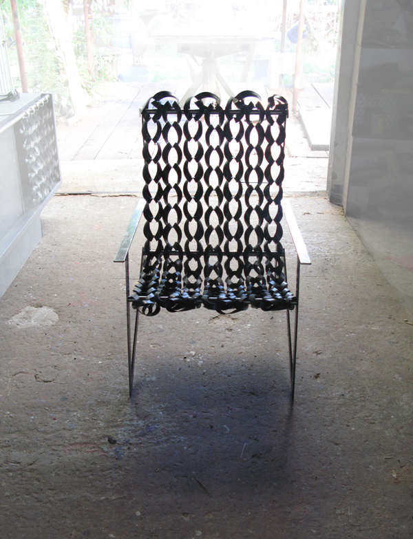 img-chain-machine-chair-002