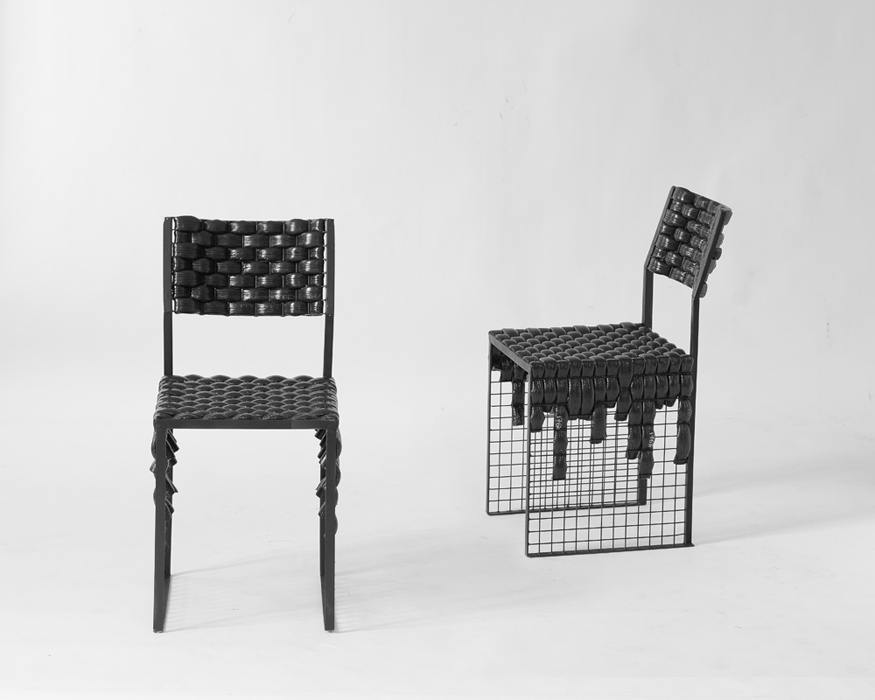 img-on-chair-002